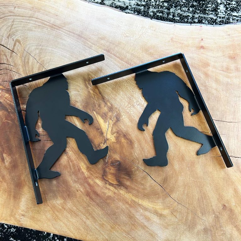 Bigfoot Shelf Brackets - Black Metal 8x10 - North Idaho Mercantile